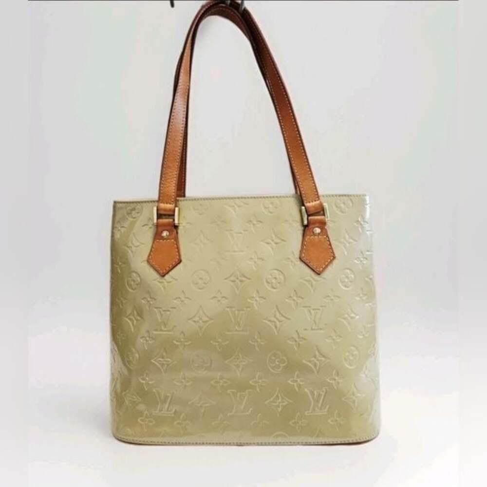 Louis Vuitton Monogram Vernis Houston Ivory Bag